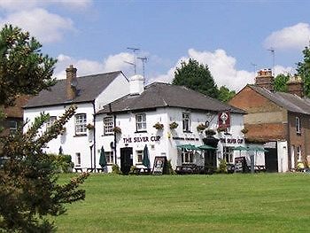 Silver Cup - Inn Luton (Bedfordshire) Exterior foto